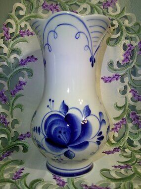 Gzhel porcelain vase "Dandelion" blue & white Made in Russia Гжель 7.5" Unused